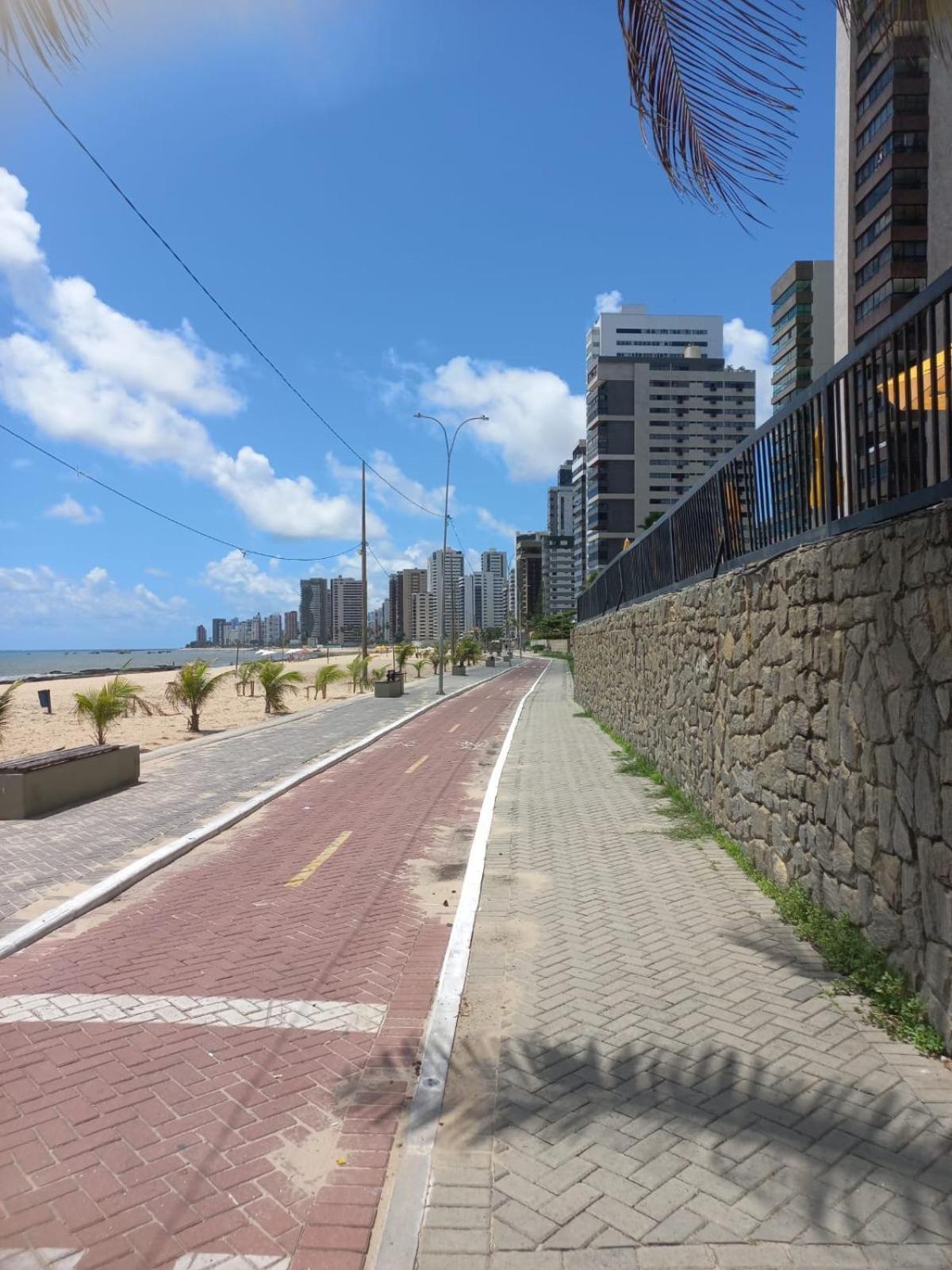 Golden Beach Flat Na Praia Piedade 热博阿陶 外观 照片